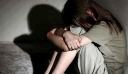 Rủ bạn gái 13 tuổi “ăn trái cấm”, nam thanh niên bị bắt